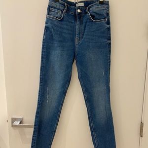 Zara High Rise skinny Jean